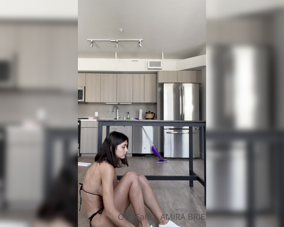 Amira Brie aka Amirabrie OnlyFans - How to put together Amazon furniture (scroll for the sexy pics) 1
