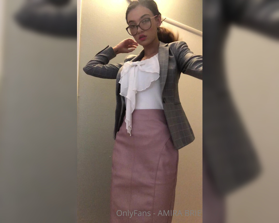 Amira Brie aka Amirabrie OnlyFans - Since it’s no longer available to purchase enjoy my business attire strip!