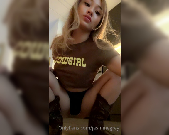 Jasmine Grey aka Jasminegrey OnlyFans - Yeehaw baby how about some blown out cowboy themed porn 3