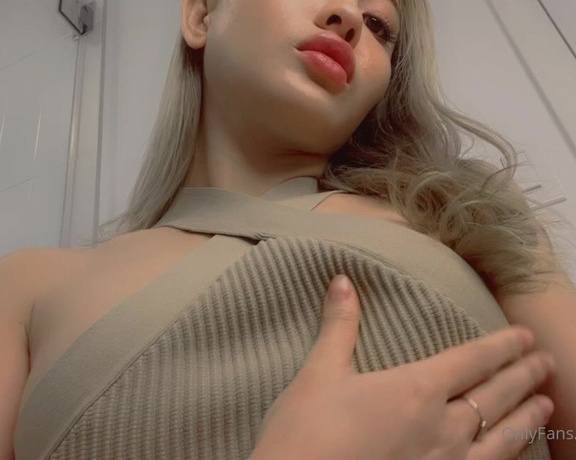 Jasmine Grey aka Jasminegrey OnlyFans - New clip sending out to everyone tomorrow will start posting more clips clips will be free and 3