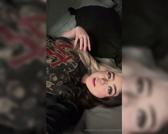 PiercedNoodle aka Piercednoodle OnlyFans - I wanna play with myself while u jerk off and watch