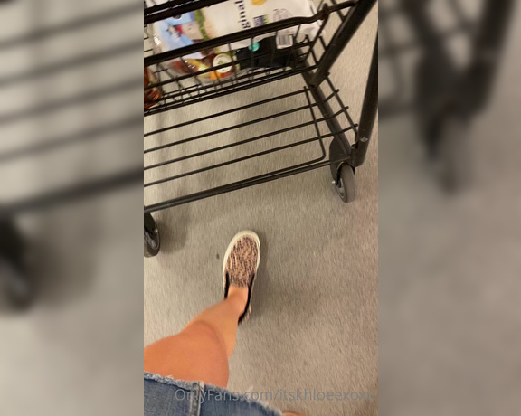 khloe aka Itskhloeexoxo OnlyFans - Couldn’t help myself I was eyeballing them every time I passed at the grocery storebut this time