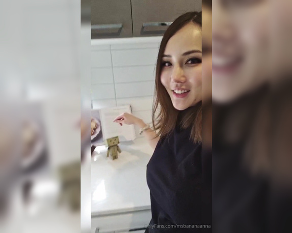 Msbananaanna aka Msbananaanna OnlyFans - Lol well some of you wanted more daily random stuff of me talking so here is kitchen tour 3 And al 1