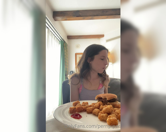 Piper Perri aka Perripiper OnlyFans - I filmed this little clip before filming content I was totally starving ~! But the altitude always