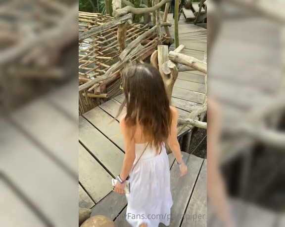 Piper Perri aka Perripiper OnlyFans - Here is a short blog type clip I made for my birthday dinner in Tulum Be sure to tip if you enjoy