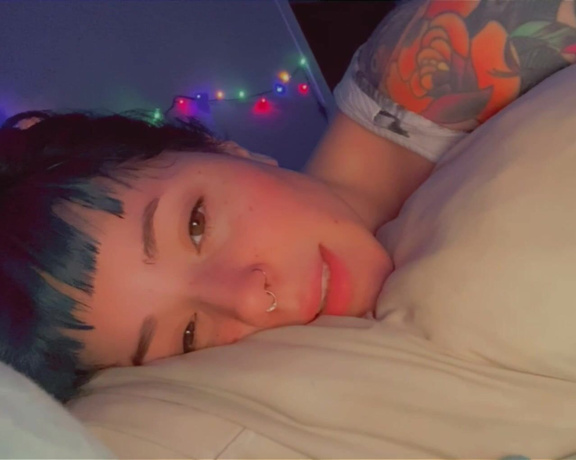 Laiika aka Ihatelaiika OnlyFans - Lil update i got my second covid shot yesterday and i’ve been out cold sleeping ALL day