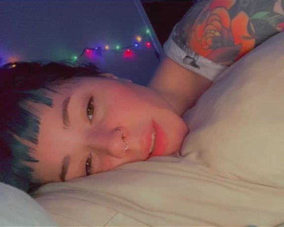 Laiika aka Ihatelaiika OnlyFans - Lil update i got my second covid shot yesterday and i’ve been out cold sleeping ALL day