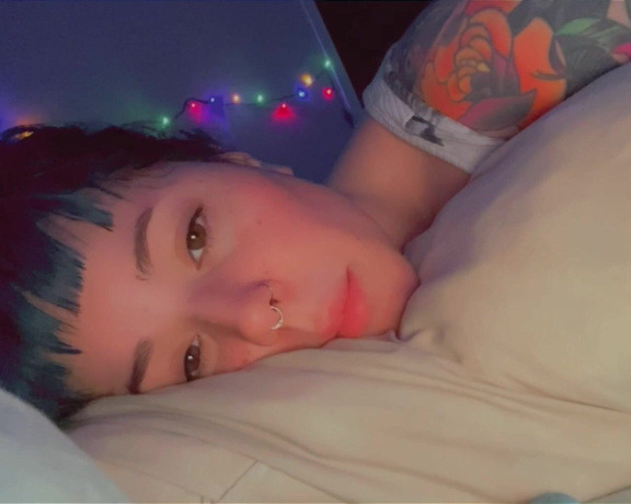 Laiika aka Ihatelaiika OnlyFans - Lil update i got my second covid shot yesterday and i’ve been out cold sleeping ALL day