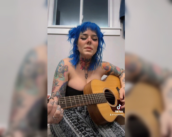 Laiika aka Ihatelaiika OnlyFans - Music stuff for you guys 1