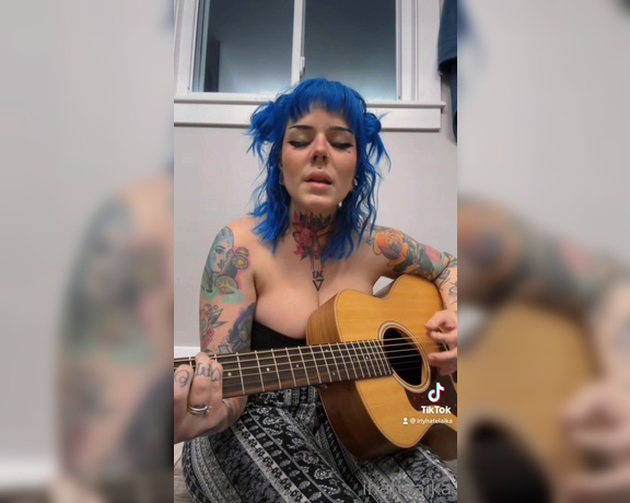 Laiika aka Ihatelaiika OnlyFans - Music stuff for you guys 1