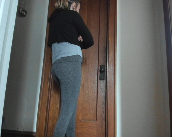 Feliciafisher Toilet Denied Desperate P In Leggings