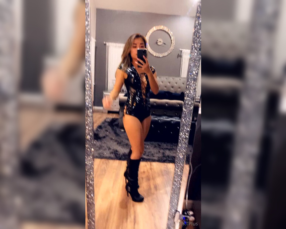 Katie Lin  Next Door aka Katielin_nextdoor OnlyFans - New outfit! What y’all think Swipe over to see video 2