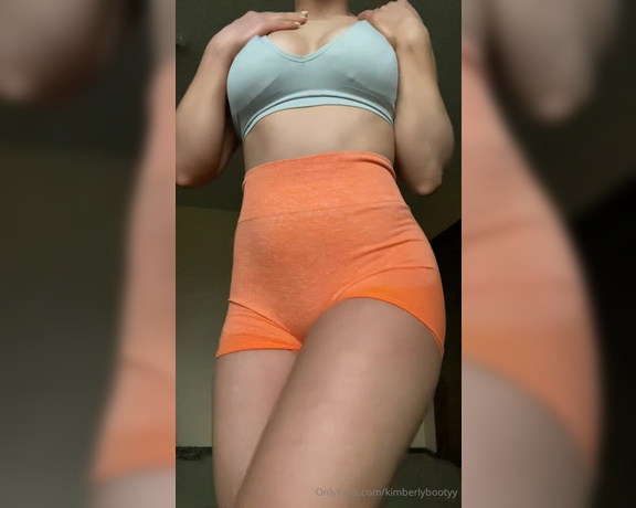 Kimberly Bootyy aka Kimberlybootyy OnlyFans - If you see me at the gym make sure to offer me a spot or a seat on your face
