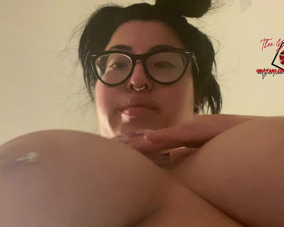 LUNA aka Theediosaluna OnlyFans - Late titty tuesday post