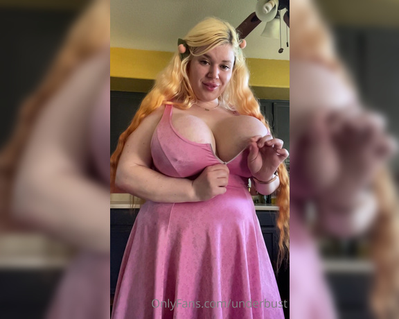 Penny Brown aka Underbust OnlyFans - Flash youre it! I think youre going to love the second video here bunny wobble wobble 2