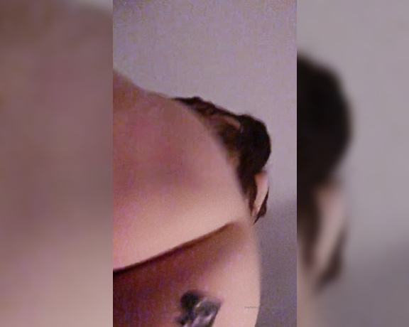 Princess Bubblecum aka Princessbubblecum OnlyFans - I fuck my boyfriend with a temporary QOS tattoo on my butt Just to make him visualize what my