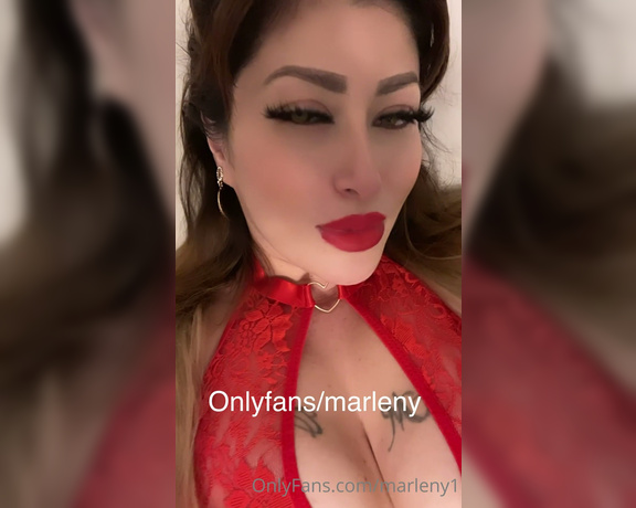 Marleny1 aka Marleny1 OnlyFans - Happy Valentine’s Day un pequeo regalito