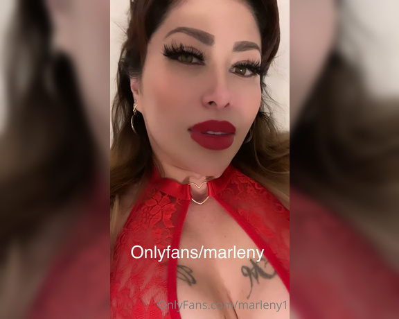 Marleny1 aka Marleny1 OnlyFans - Happy Valentine’s Day un pequeo regalito