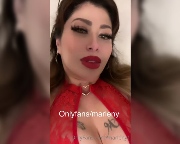 Marleny1 aka Marleny1 OnlyFans - Happy Valentine’s Day un pequeo regalito