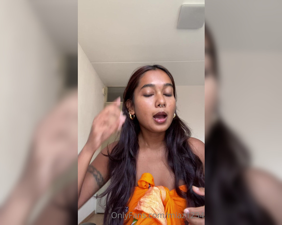 Mia Z aka Miaz1234 OnlyFans - Made a video of me getting ready and updating you about what’s happening in my life, what’s new, h 7