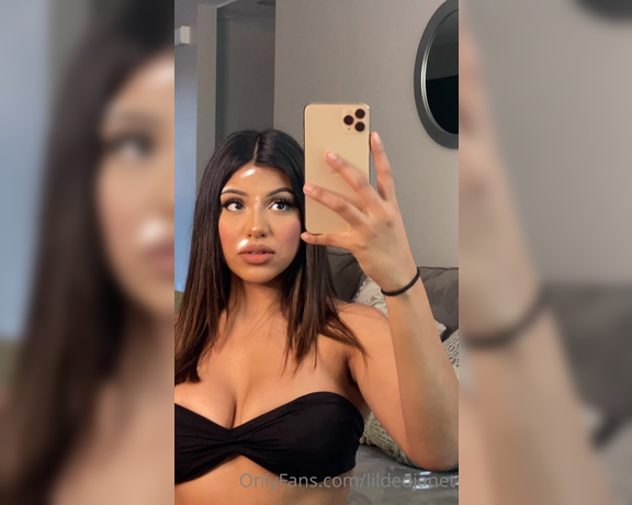 Janet aka Lildedjanet OnlyFans - I’m so Horny daddies I had to suck my own titty