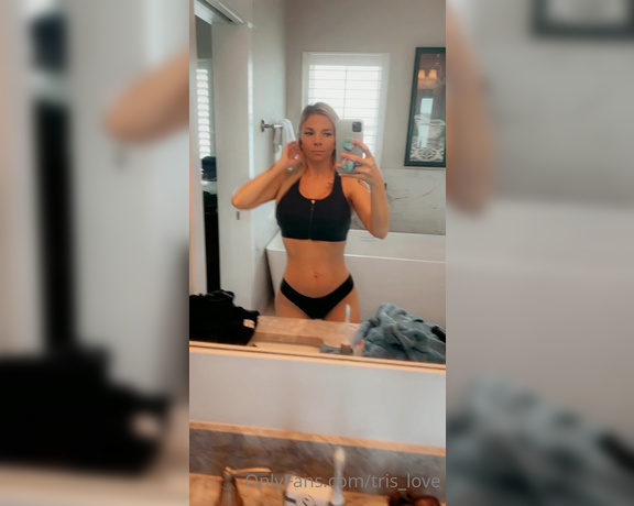 Tris aka Tris_love OnlyFans Video 55