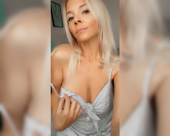 Tris aka Tris_love OnlyFans - I wanted to have a little fun today baby and I am somewhere that I’ve never been Spoil me for