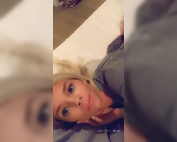 Tris aka Tris_love OnlyFans Video 52