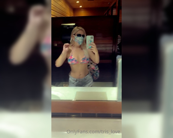 Tris aka Tris_love OnlyFans Video 48