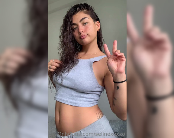 Seline aka Selinexoxxo OnlyFans Video 3