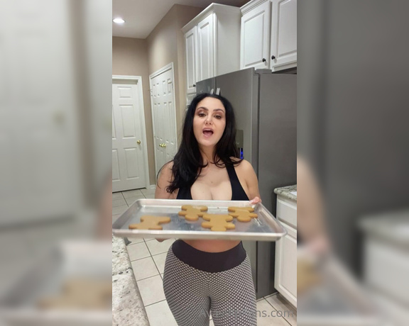 Ava Addams aka Avaaddams OnlyFans - For Day 8 I wanted to bake you cookies but look what happened I left you a naughty surprise in you