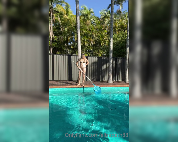 Elizabeth aka Elizabeth88 OnlyFans - This is my application video to be your pool girl