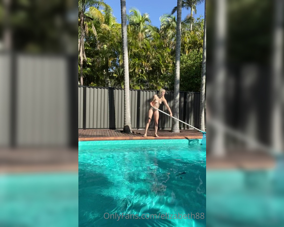 Elizabeth aka Elizabeth88 OnlyFans - This is my application video to be your pool girl