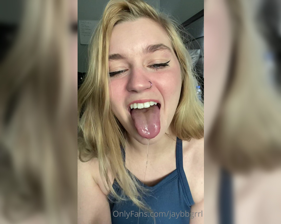 Jaybbgirl aka Jaybbgirl OnlyFans - I will get to the point where I can shove it down my throat I want to be throat fucked