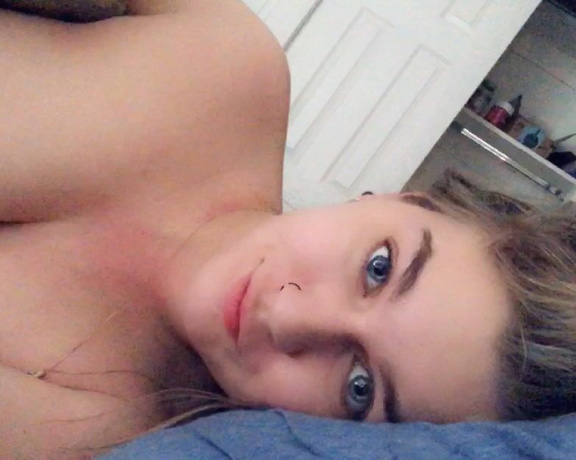 Jaybbgirl aka Jaybbgirl OnlyFans - A video from when I had my braces