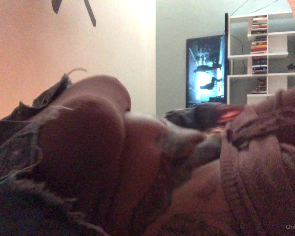 Bunz4ever aka Bunz4ever OnlyFans - Having a little fun and relaxing