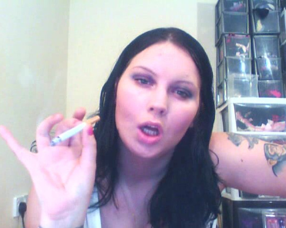 Filthyfuckingwhore Smoking Fetish