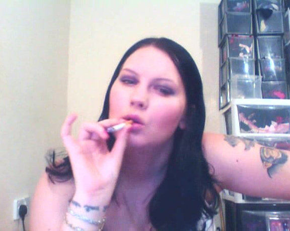 Filthyfuckingwhore Smoking Fetish