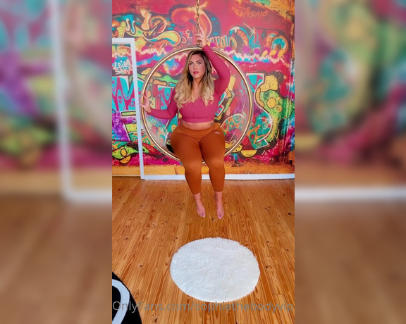 Sophie VIP aka Sophiethebodyvip OnlyFans - Swing with