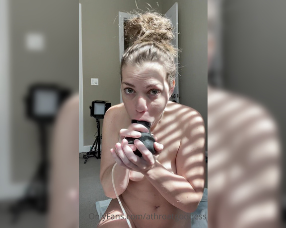 Throatgoddess aka Athroatgoddess OnlyFans - Just a fun little clip practicing