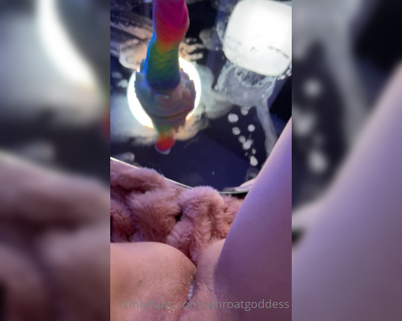 Throatgoddess aka Athroatgoddess OnlyFans - These are pretty erratic but i tried to take some pov clips while i was riding and they didn’t rea 2