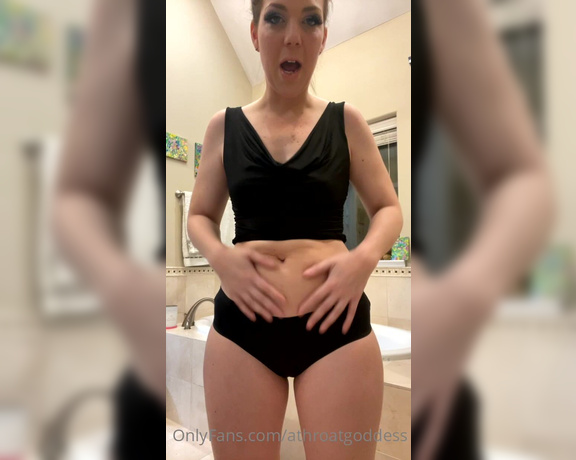 Throatgoddess aka Athroatgoddess OnlyFans - Thought it might be fun for y’all to see me before a play party ( Clip includes one of my favorite 3
