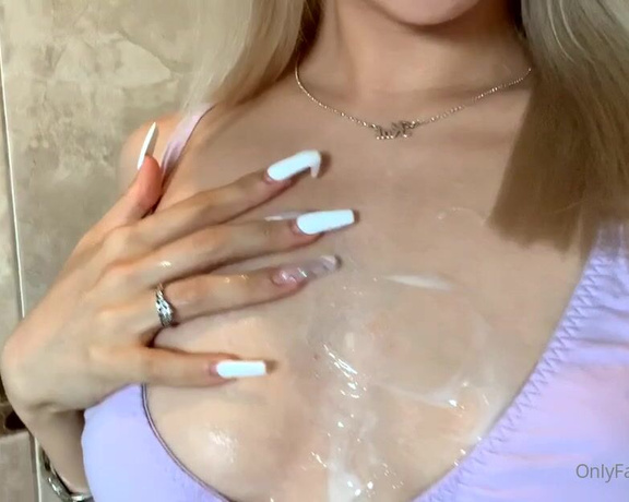 Izzy aka Izzybunnies OnlyFans - I wish this was all of my daddies cumshot 2