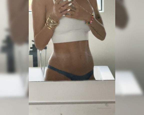 Mia Khalifa aka Miakhalifa OnlyFans - I’m ready to live in bikinis next week with y’all