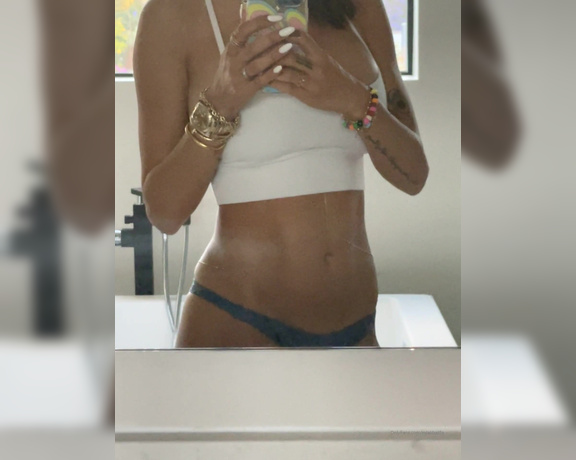 Mia Khalifa aka Miakhalifa OnlyFans - I’m ready to live in bikinis next week with y’all
