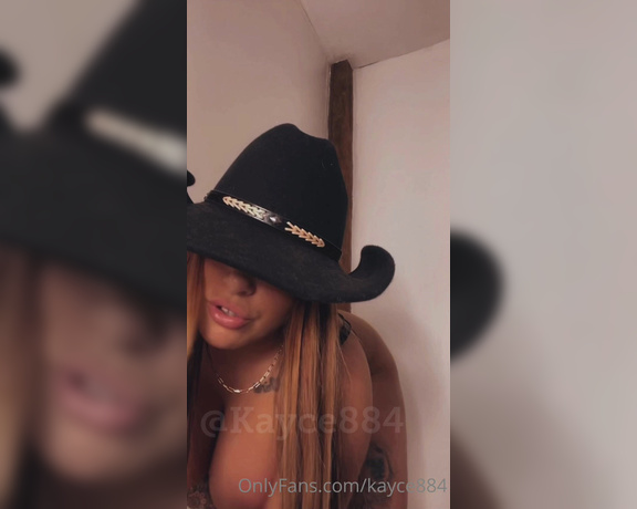 Kayce884 aka Kayce884 OnlyFans - Reverse cowgirl is my favorite, would you let me ride 5