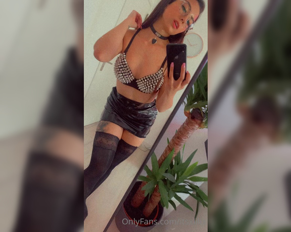 Lili aka Itsxlilix OnlyFans - What’s your fetish 2