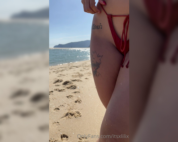Lili aka Itsxlilix OnlyFans - Yesterday i spent my sunday at the beach, it was amazing And what about you What did you do yest 8