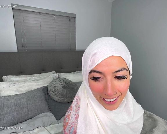 Watch Online Aaliyah Yasin Aka Aaliyahyasin Onlyfans Aaliyah Unveiled Hijabi Tales Episode 2