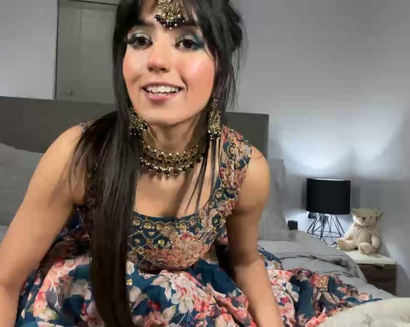 Aaliyah Yasin aka Aaliyah.yasin OnlyFans - Eid Mubarak Eid Live (1h34m) Thank you for joining my live, I absolutely love you all, you’ve made